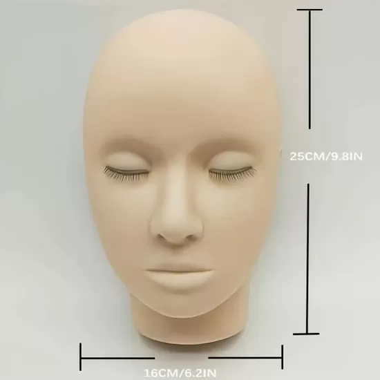 Training mannequin with eyelashes 4D
