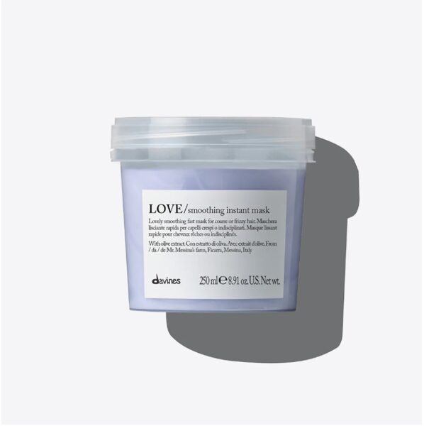 DAVINES,  ESSENTIAL HAIRCARE LOVE Smoothing Instant Mask Smoothing Shampoo for Frizzy Hair